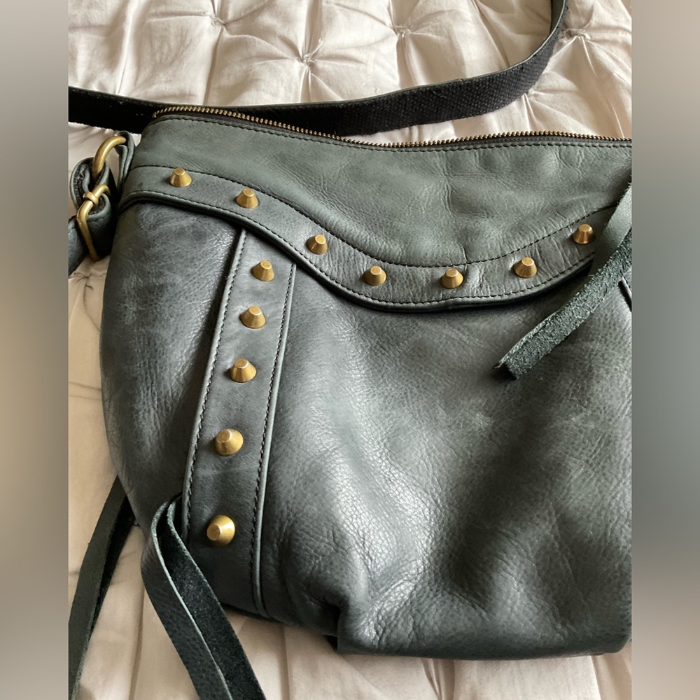 Lucky Brand saddle leather crossbody bag - Picture 12 of 12